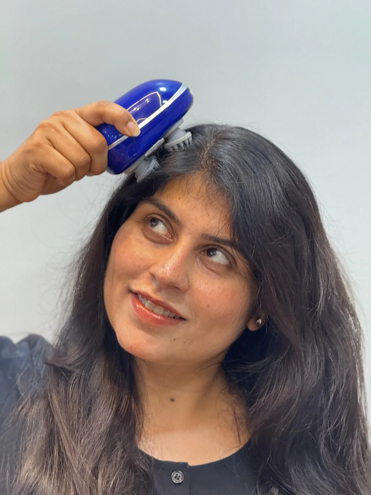 Scalp Massager | Rechargeable |Silicon Kneading Points | Scalp, Body & Head Massager for Hair Growth (Colour May Vary) - Image 7